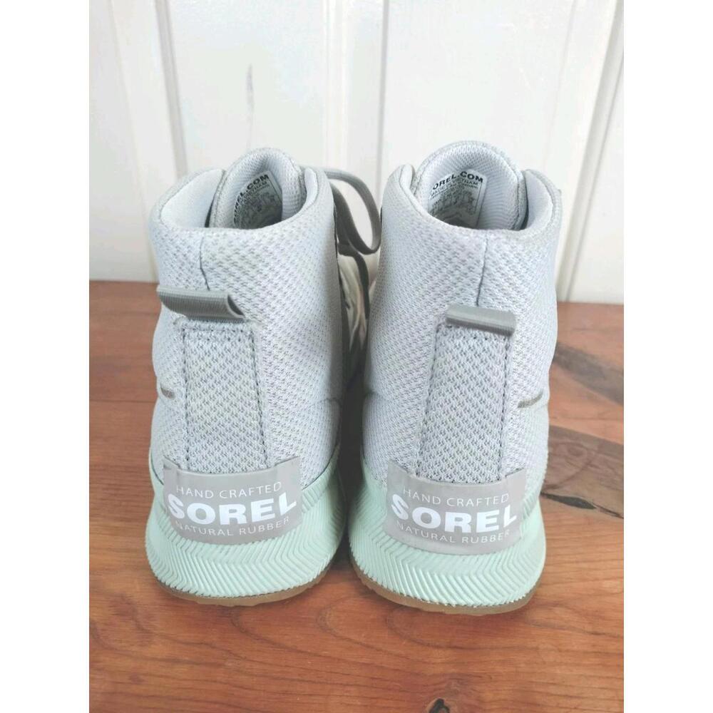 Sorel Out 'N About III Mid Waterproof Sneaker Women's Size‎ 9 - Quarry/Sea Salt - Picture 3 of 7